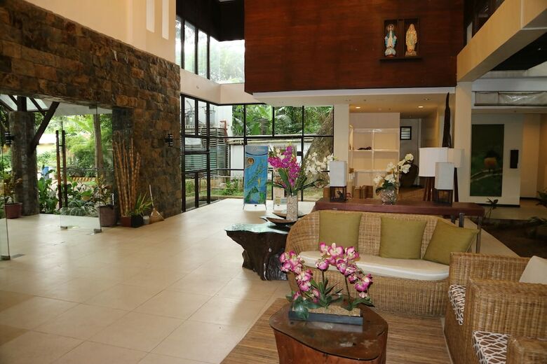 Marianne Hotel