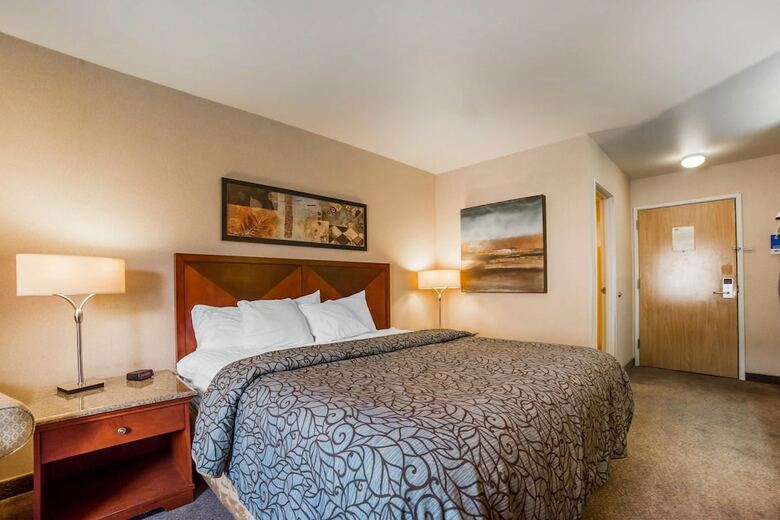 Hotel Rodeway Inn & Suites - Nampa