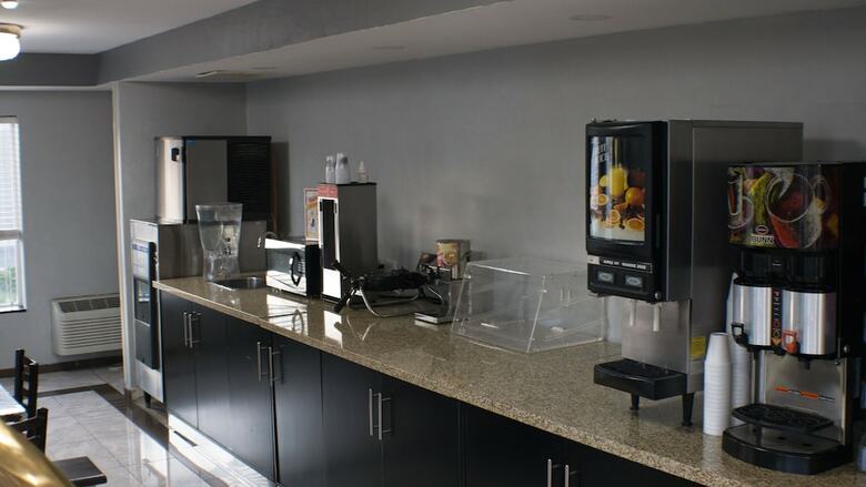 Hotel Rodeway Inn & Suites - Nampa
