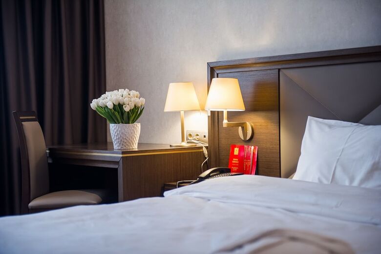 Sk Royal Hotel Tula