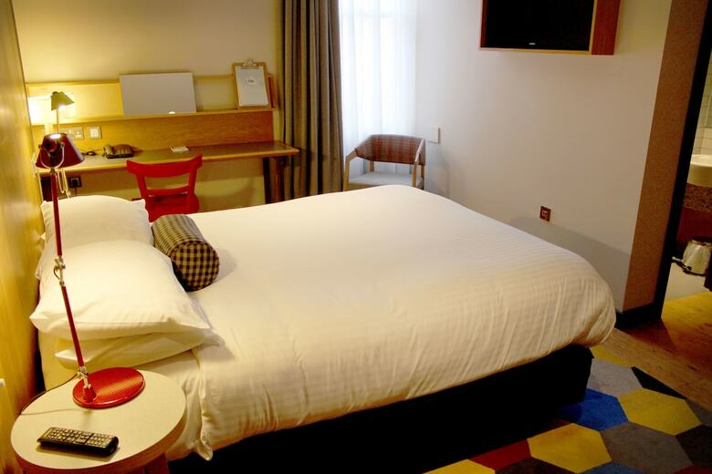 Cairn Hotel Newcastle Upon