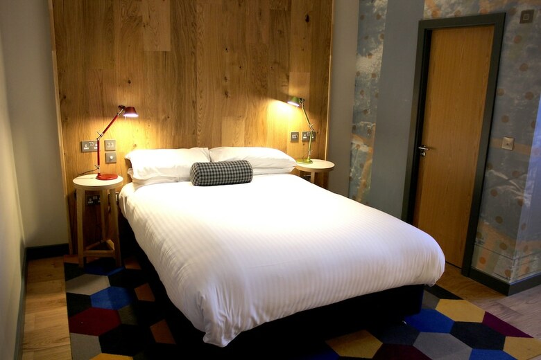 Cairn Hotel Newcastle Upon
