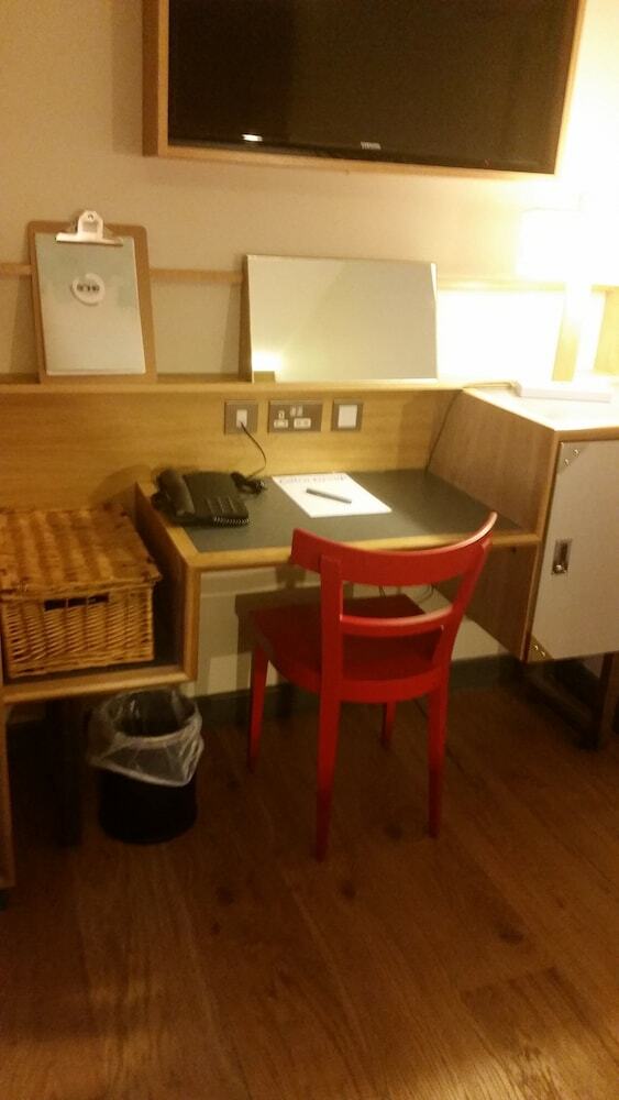 Cairn Hotel Newcastle Upon