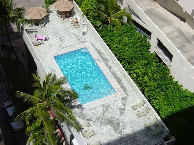 Unipack At Waikiki Park Heights