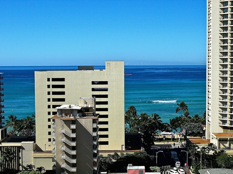 Unipack At Waikiki Park Heights
