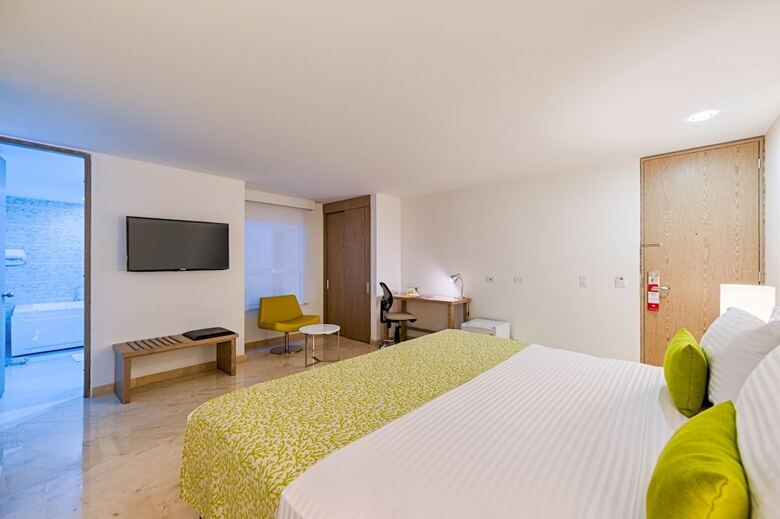 Hotel Ms Ciudad Jard�n Plus