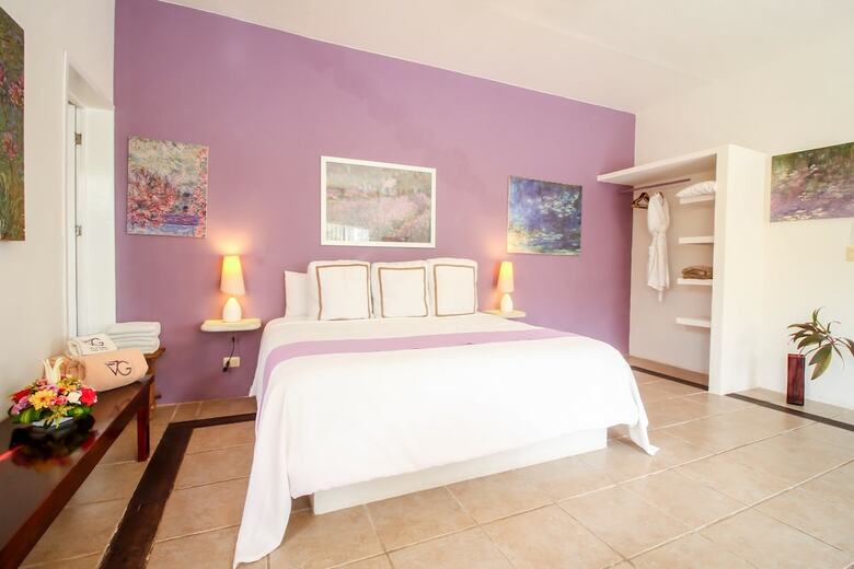 Villas Geminis Boutique Condo Hotel
