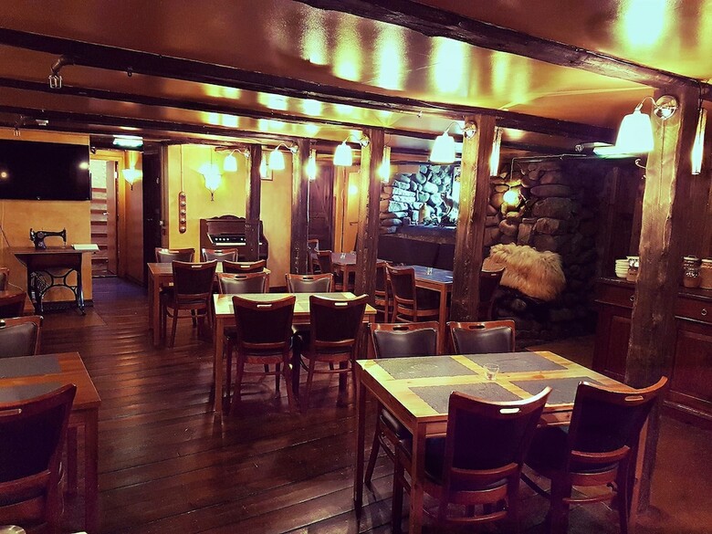 Hotel Tindast�ll And Annex