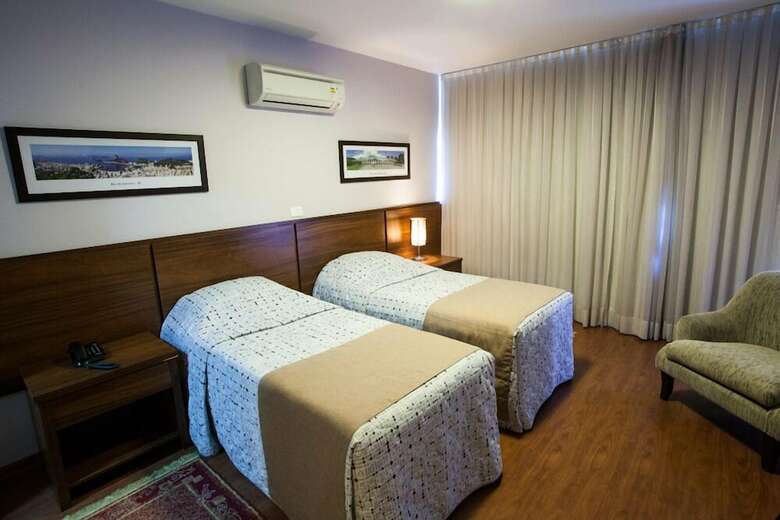 Gallant Hotel