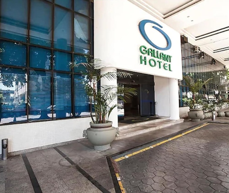 Gallant Hotel