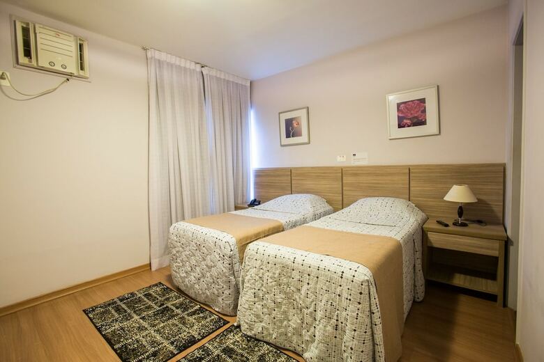 Gallant Hotel