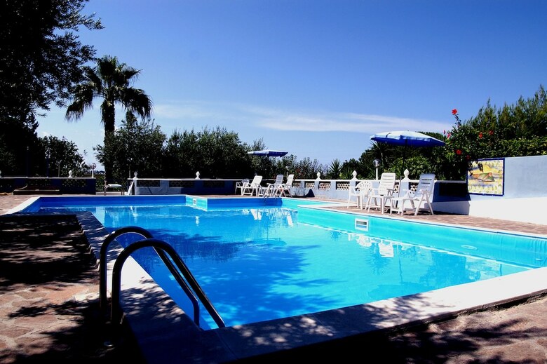 Hotel Blu Eden