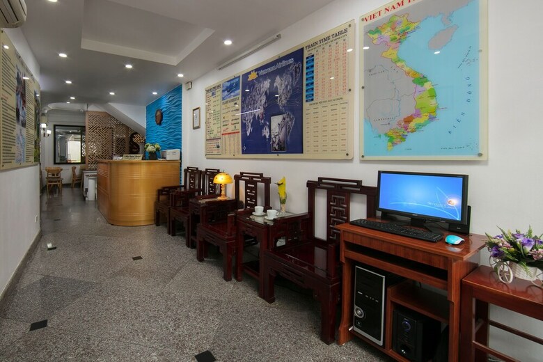 Little Diamond Hotel 2
