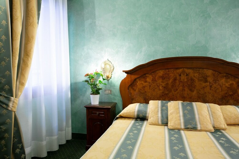 Hotel Marconi