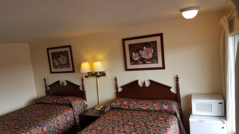 Hotel Red Carpet Inn Blacksburg