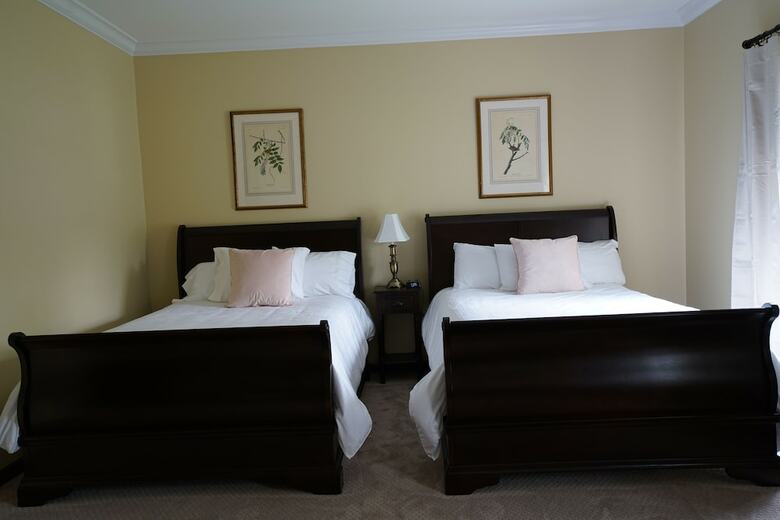 Hotel Le Chambord At Curry Estate