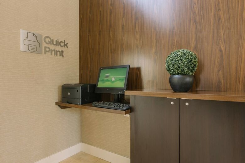 Hotel Courtyard By Marriott Nashua
