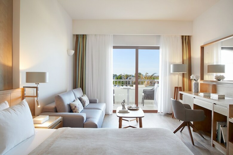 Hotel Minoa Palace Resort & Spa