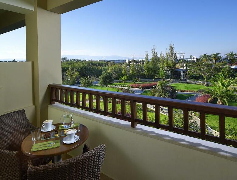 Hotel Minoa Palace Resort & Spa