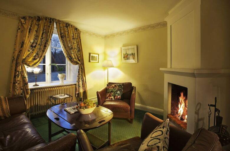 Hotel �keshofs Slott