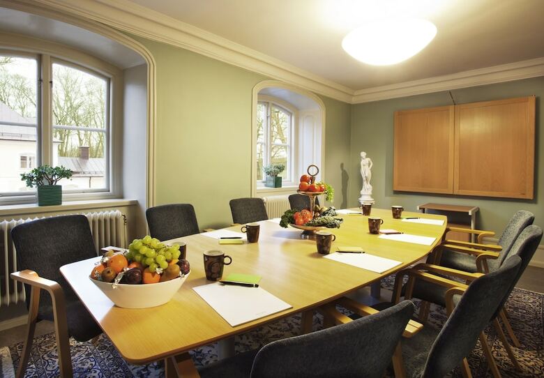 Hotel �keshofs Slott