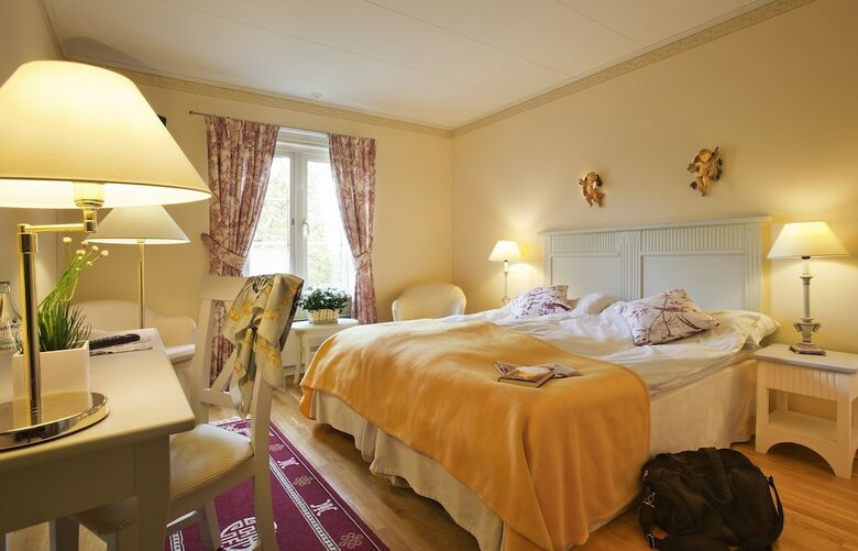 Hotel �keshofs Slott