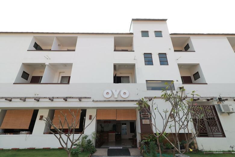 Hotel Oyo 493 Mali?s Room