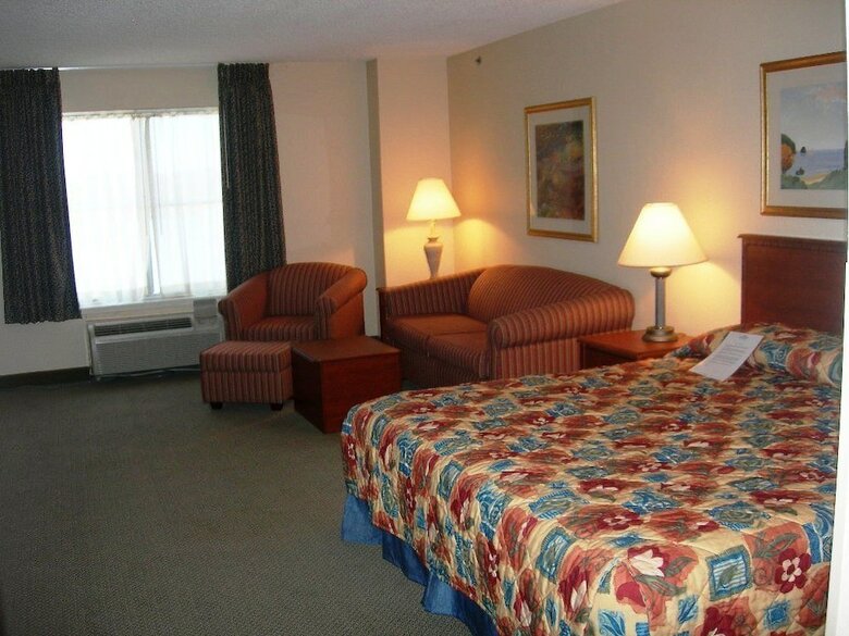 Baymont By Wyndham Hot Springs On The Lake