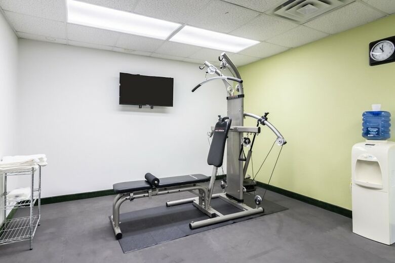 Hotel Quality Inn & Suites
