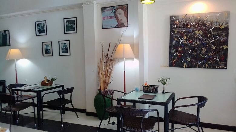 Corner Cafe Bed And Breakfast