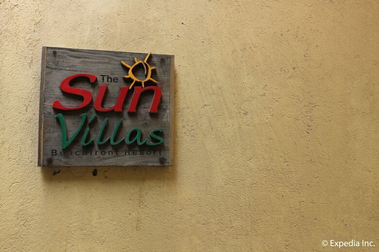 Apartamento The Sun Villa Beachfront Resort & Spa