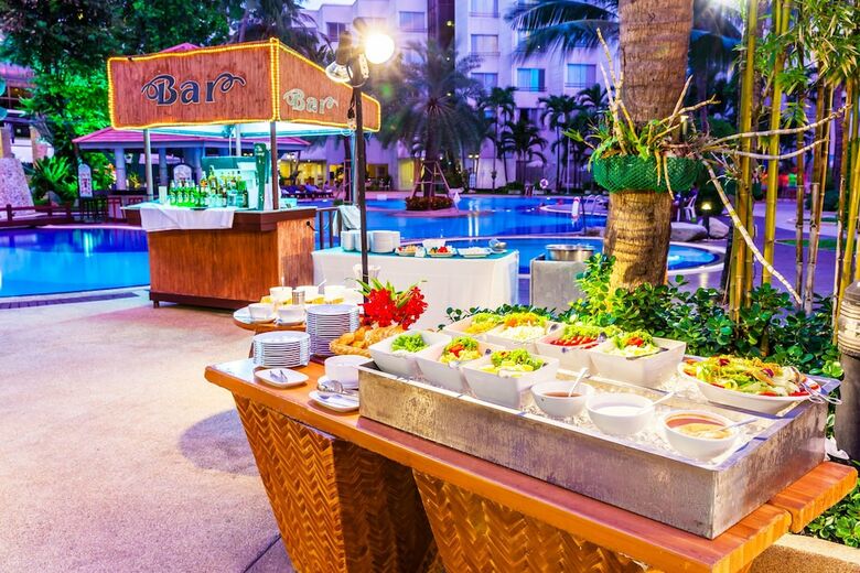 Hotel Cholchan Pattaya Beach Resort