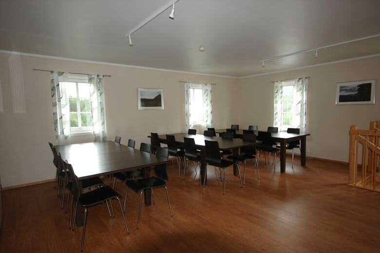 Hostal Sjoa Hostel
