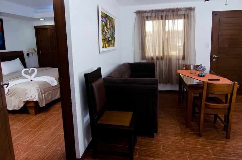Hotel Giulius Boracay Italian Resort