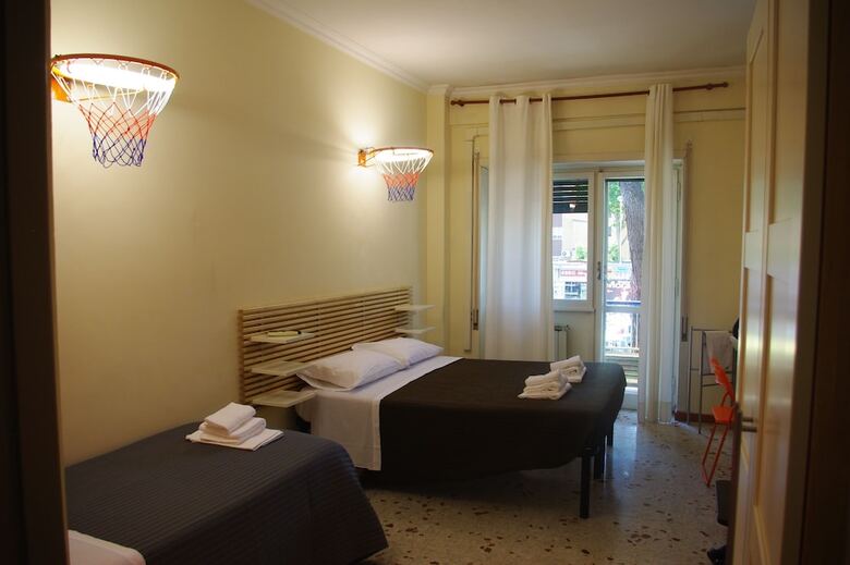 Appia Avenue 639