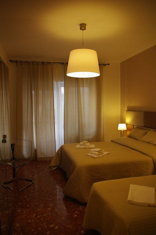 Appia Avenue 639