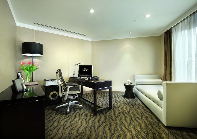 Hotel Grand Park Orchard