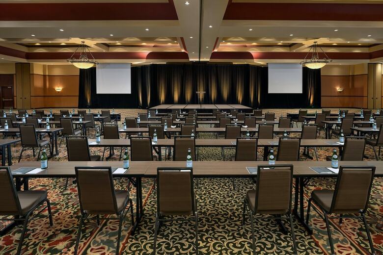 Renaissance Tulsa Hotel & Convention Center
