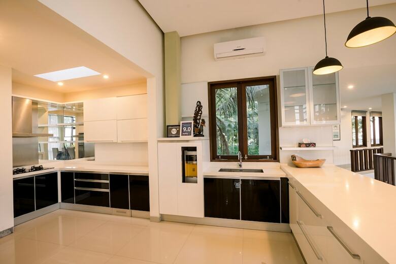 Jimbaran View Villa