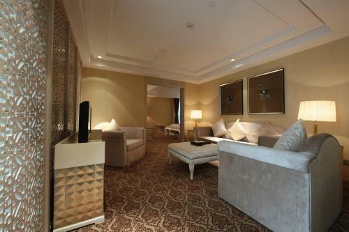 Zhongshan Yihe Grand Hotel