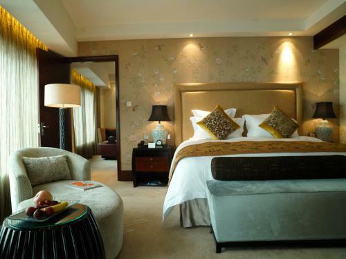 Zhongmao Haiyue Hotel