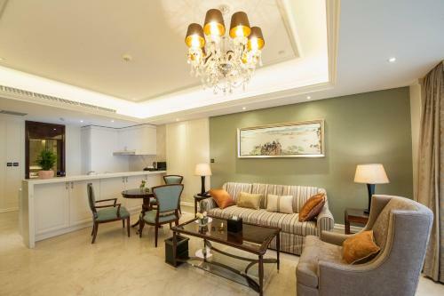 Hebei Hotel Apartment Building