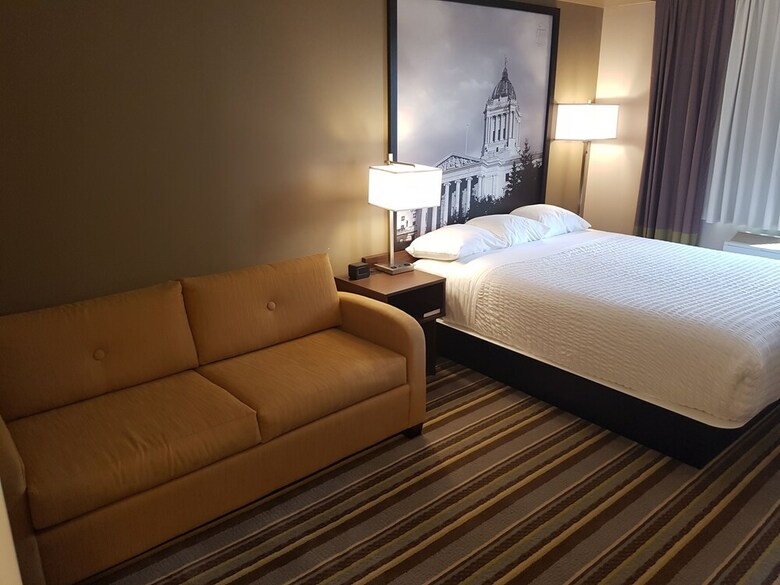 Hotel Super 8 By Wyndham Winnipeg West