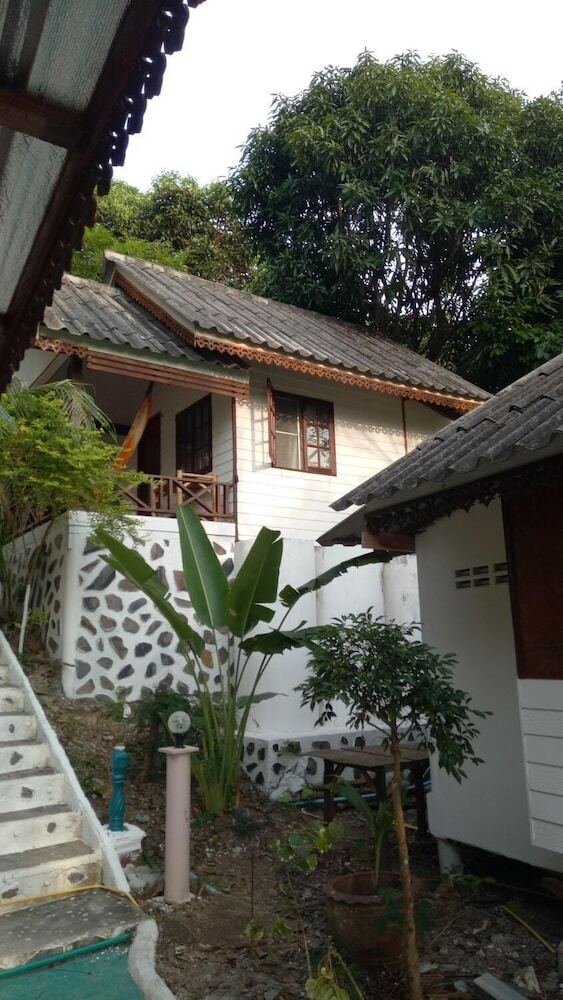 Hostal Comon Bungalow