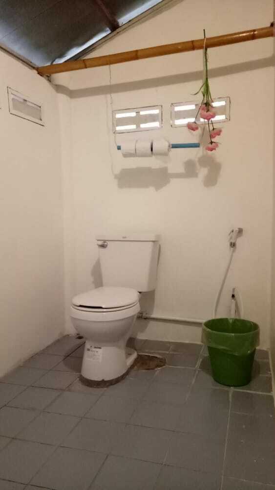Hostal Comon Bungalow