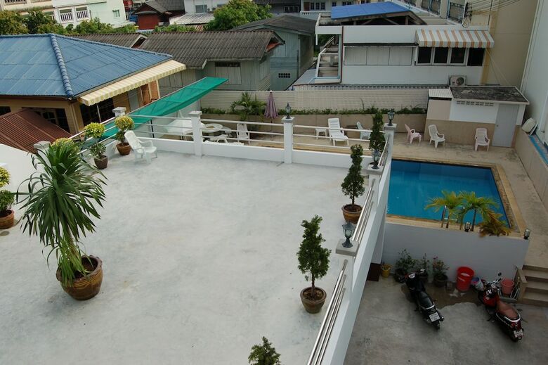 Hotel Baan Manthana House