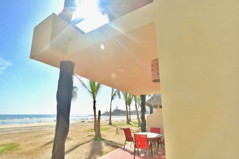 Villa Cerritos Surf Town Beach Front Hotel And Spa