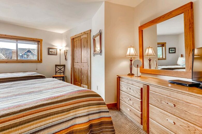 Sawmill Creek Condos By Ski Country Resorts