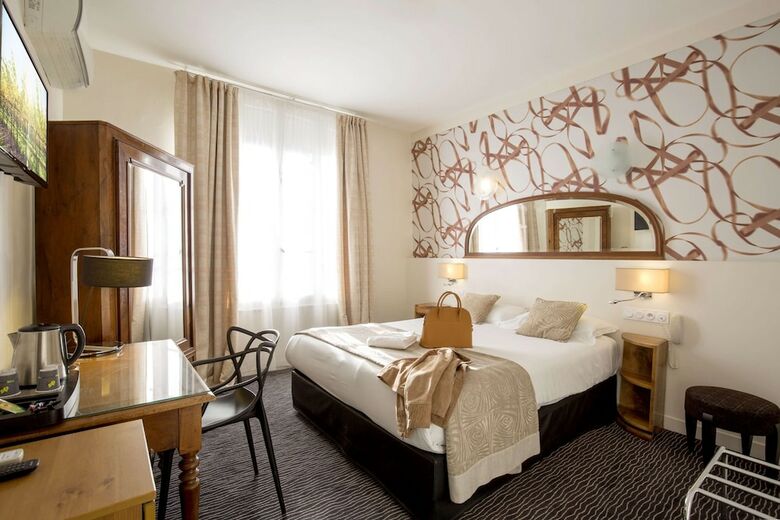 Hotel H�tel Raymond 4 Toulouse