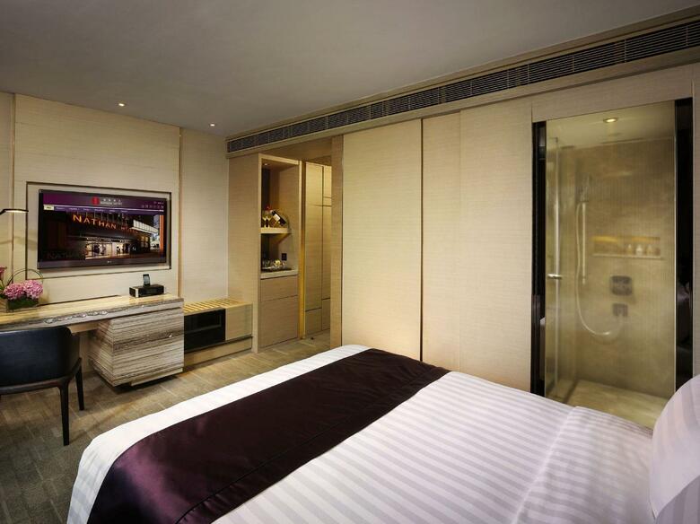 Nathan Hotel